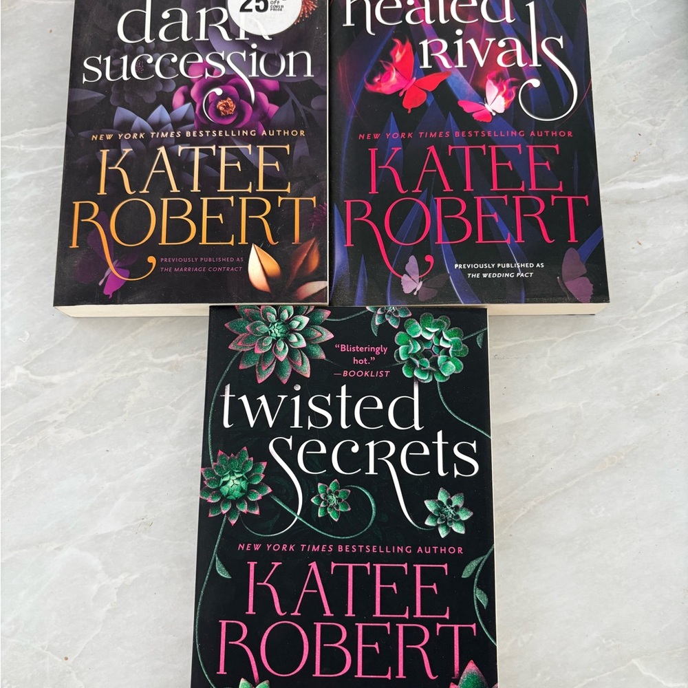 Twisted Secrets — Black & Green Romantic Thriller Paperback